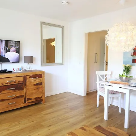 Appartamento Kiarwai 4b W.10 *