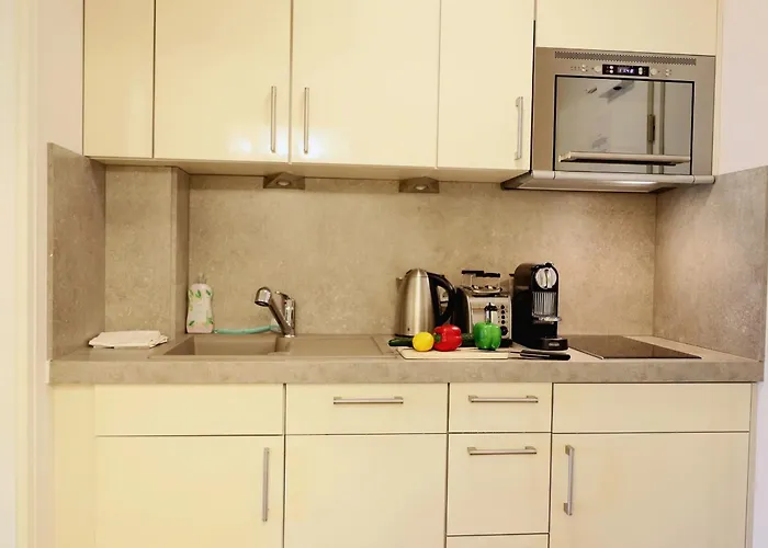 Kiarwai 4b W.10 Apartamento